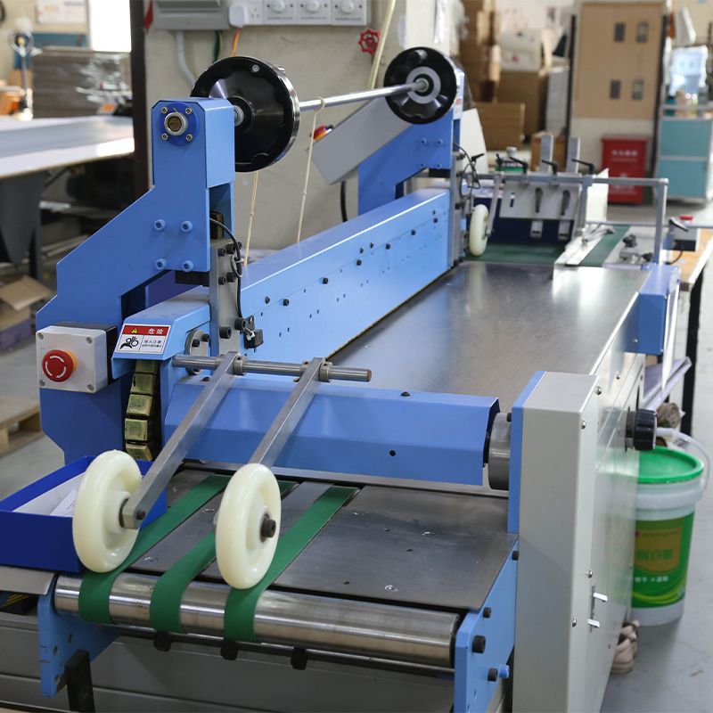 畫冊包背(bei)機